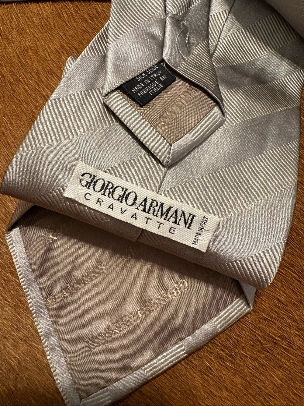 Giorgio Armani Silver Gray Silk Tie